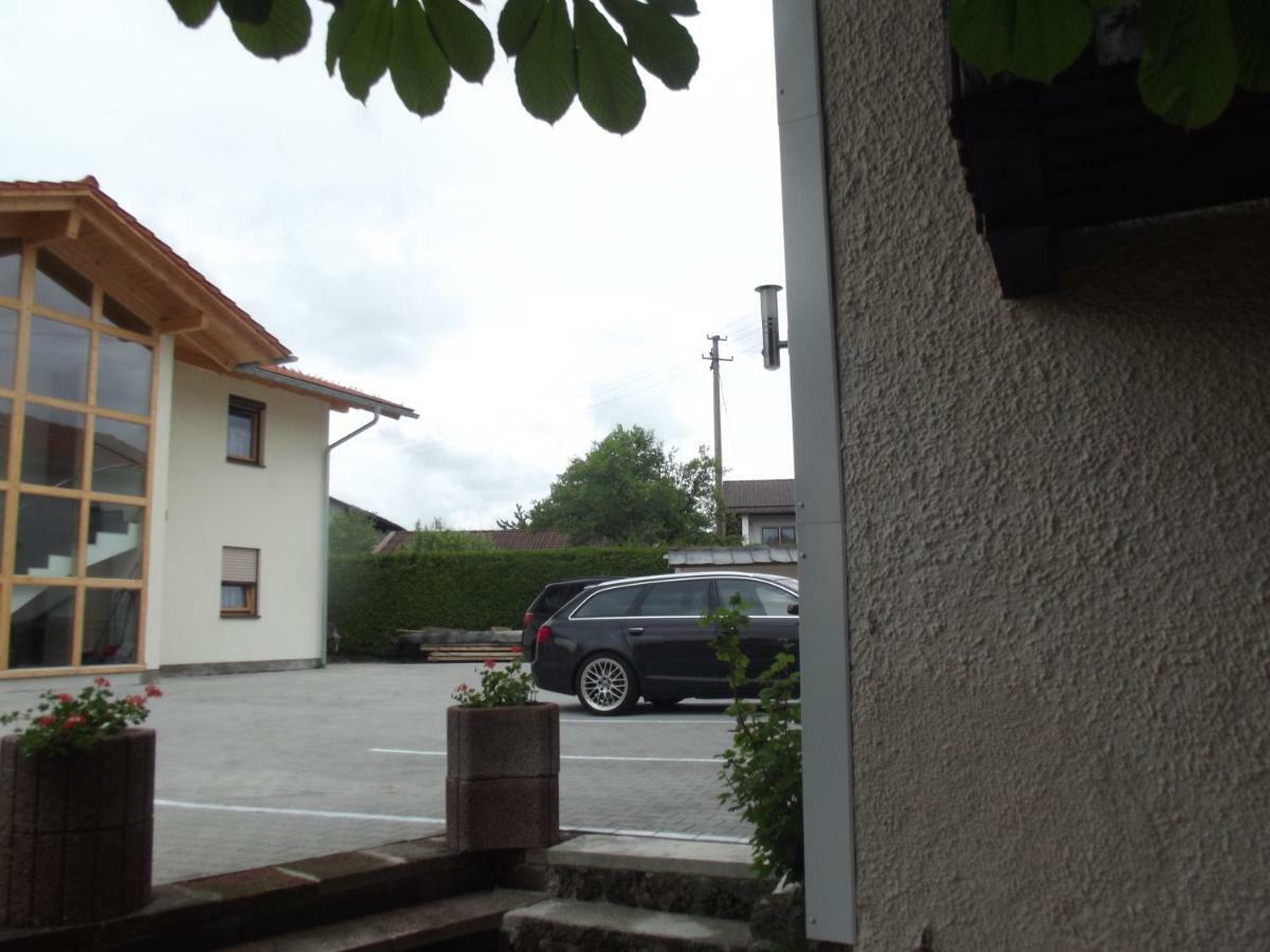 Gaestehaus Hubertus 巴特艾布灵 外观 照片